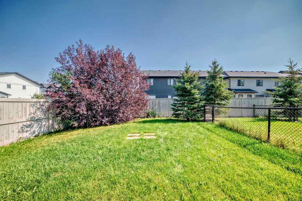 MLS® A2253455 - 581 Hillcrest Road SW in Hillcrest Airdrie, Residential