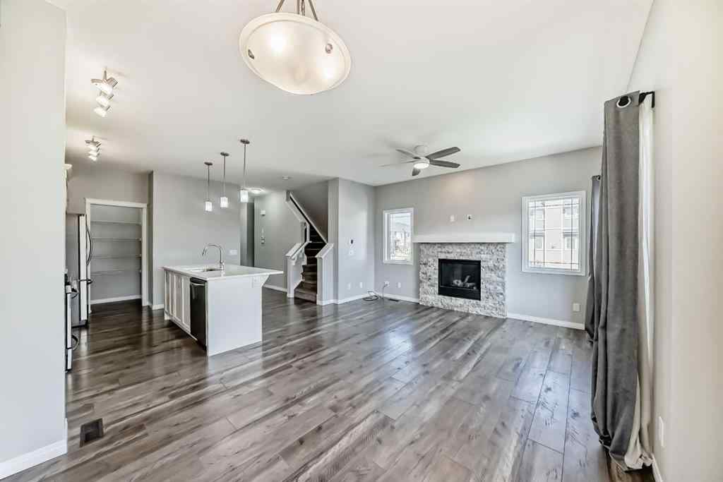 MLS® A2253455 - 581 Hillcrest Road SW in Hillcrest Airdrie, Residential