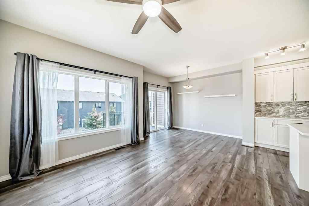 MLS® A2253455 - 581 Hillcrest Road SW in Hillcrest Airdrie, Residential
