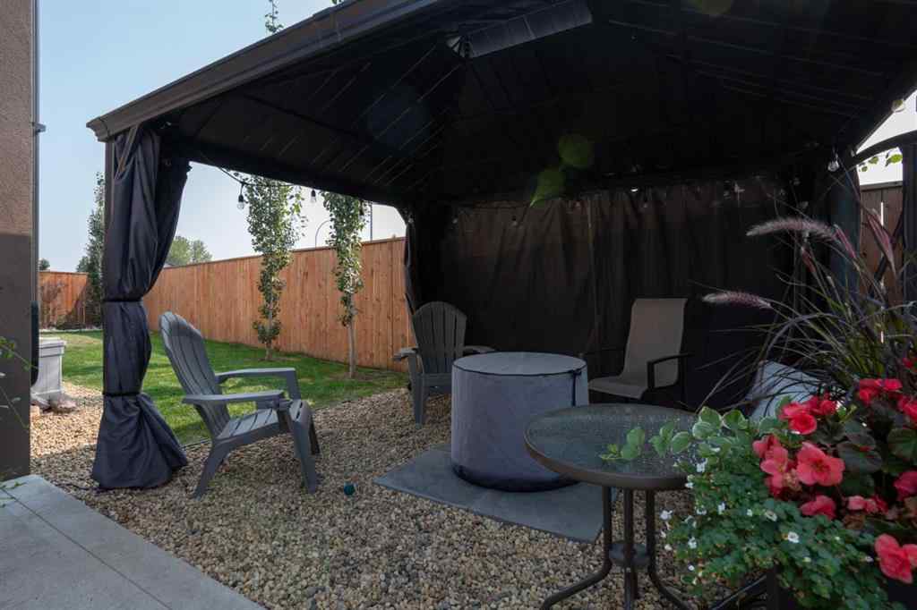 MLS® A2253458 - 4402A 73 Street  in West Park Camrose, Residential