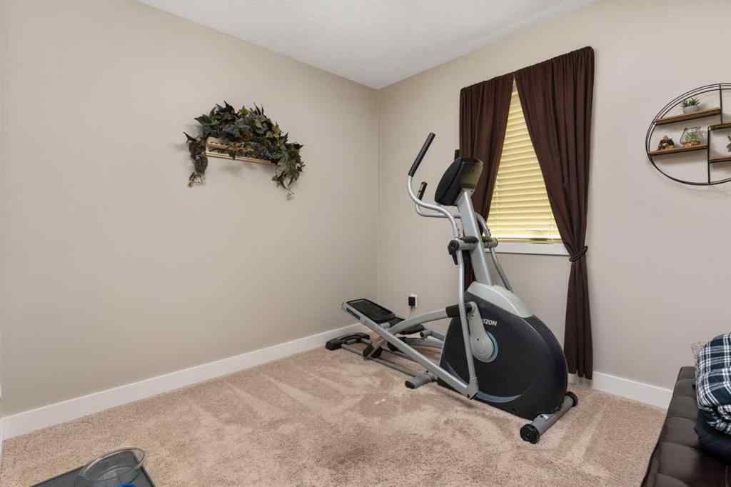 MLS® A2253458 - 4402A 73 Street  in West Park Camrose, Residential