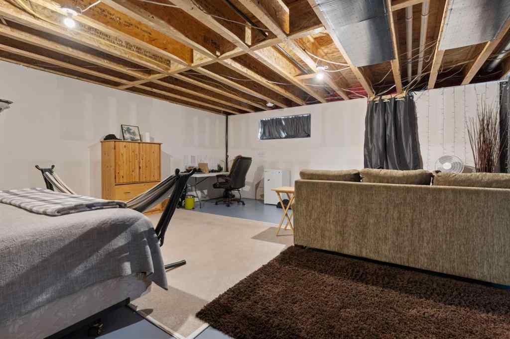 MLS® A2253458 - 4402A 73 Street  in West Park Camrose, Residential