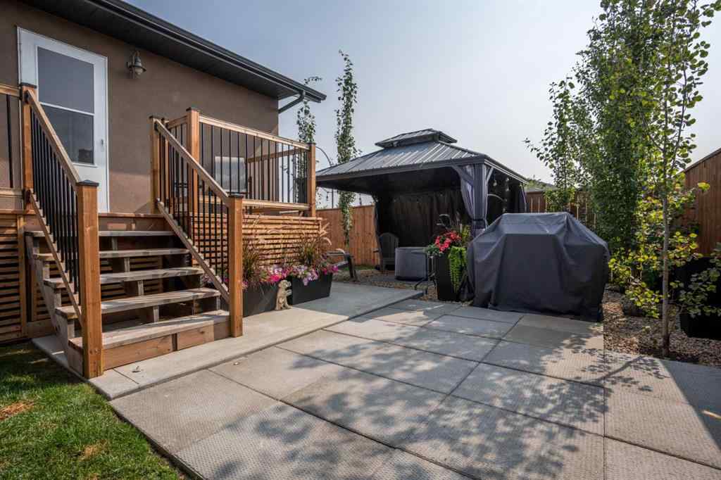 MLS® A2253458 - 4402A 73 Street  in West Park Camrose, Residential
