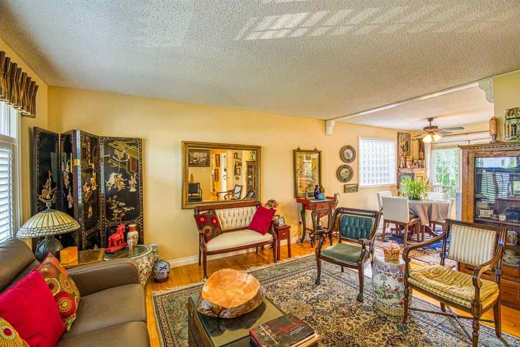 MLS® A2253459 - 718 Oak Drive   in N/A Beaverlodge, Residential
