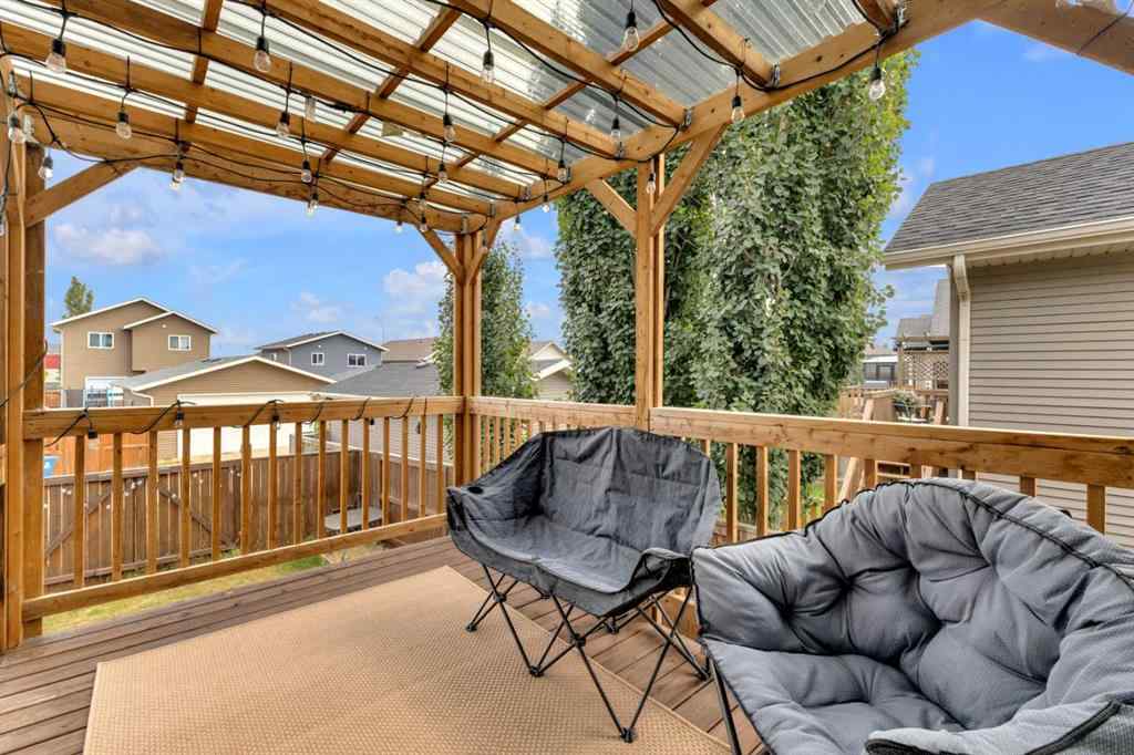 MLS® A2253462 - 17 Cedar Crescent  in Cottonwood Estates Blackfalds, Residential