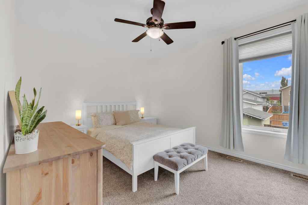 MLS® A2253462 - 17 Cedar Crescent  in Cottonwood Estates Blackfalds, Residential