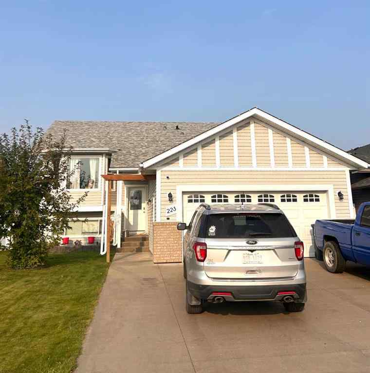 MLS® A2253465 - 223 15 Street E in Meadowbrook Brooks, Residential