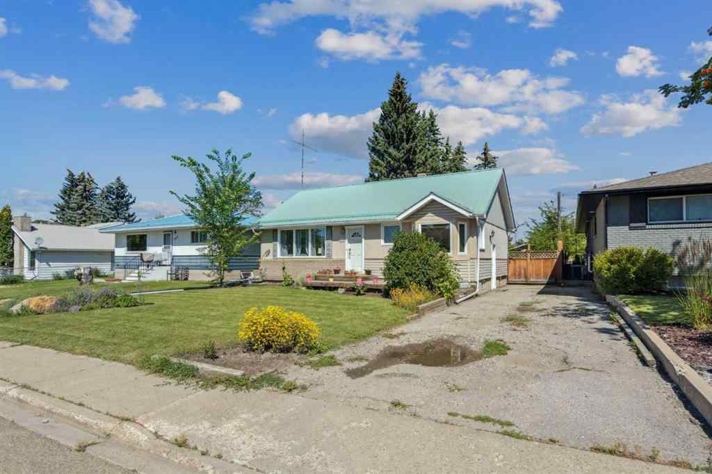 MLS® A2253468 - 5606 50 Street  in NONE Olds, Residential
