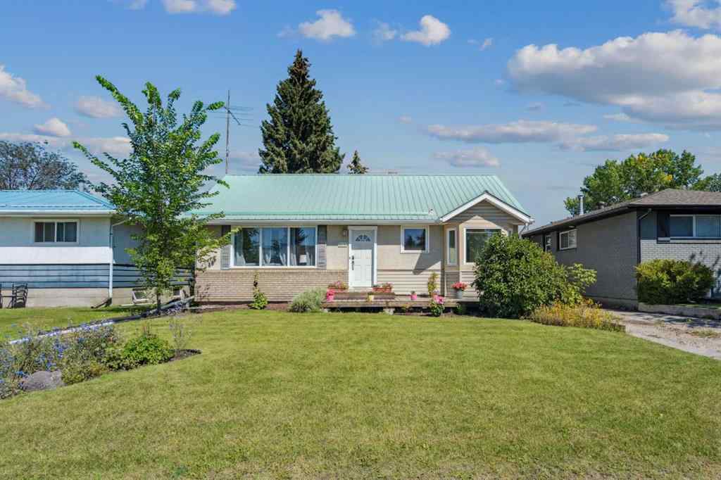 MLS® A2253468 - 5606 50 Street  in NONE Olds, Residential