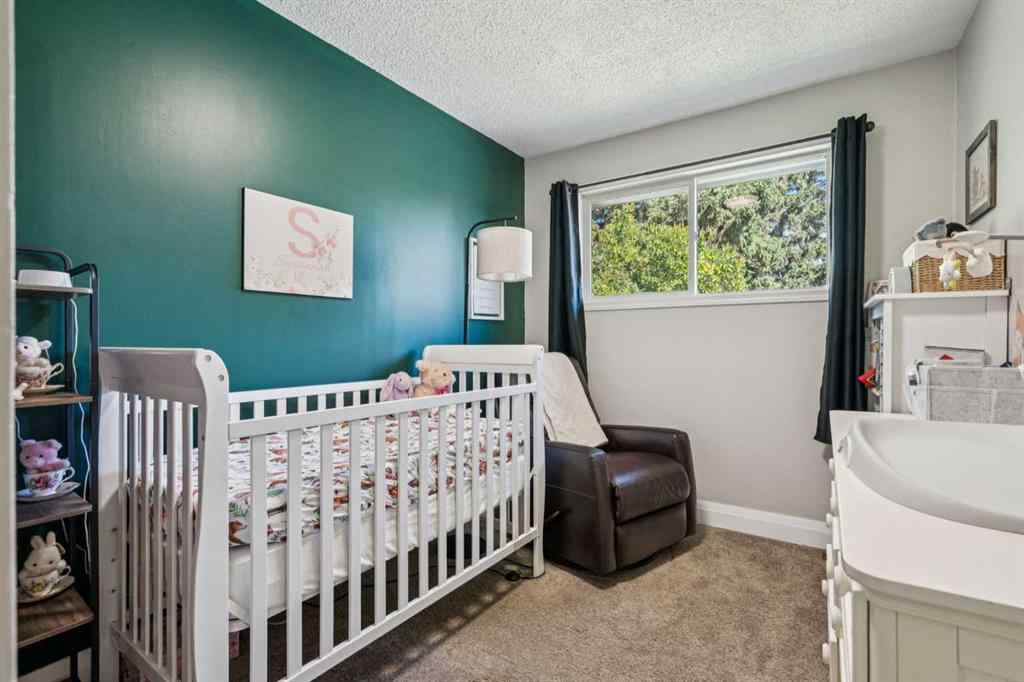 MLS® A2253468 - 5606 50 Street  in NONE Olds, Residential