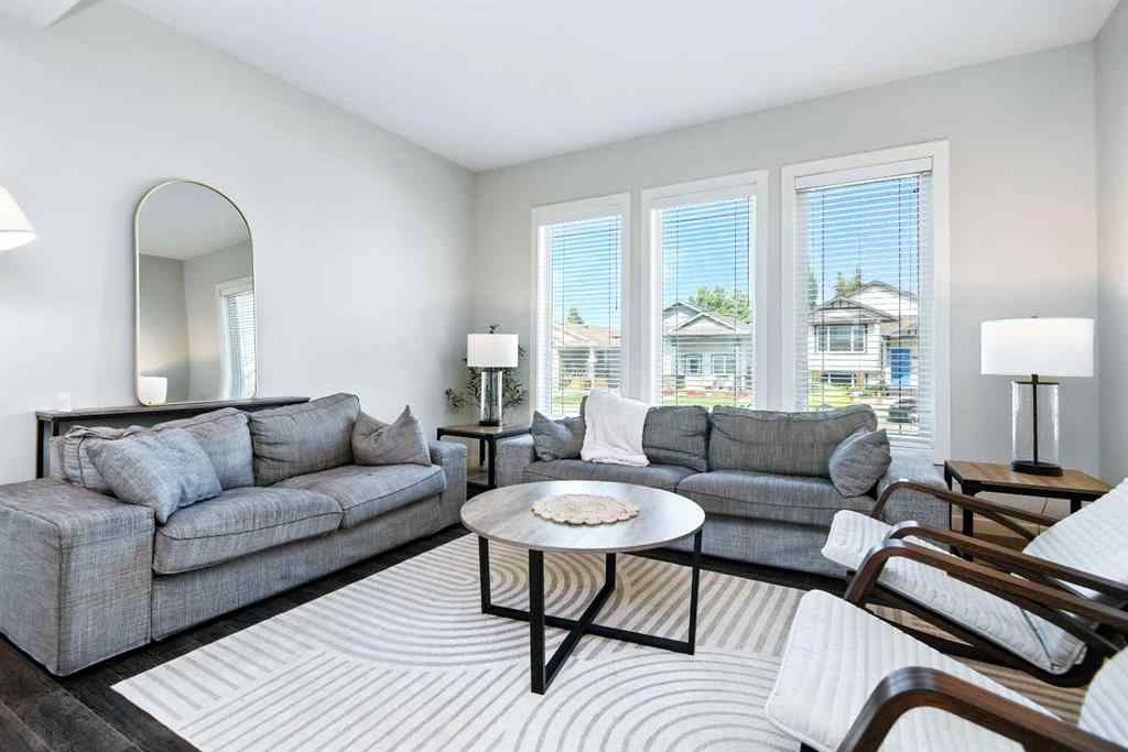 MLS® A2253474 - 138 Bowman Circle  in Beacon Hill Sylvan Lake, Residential