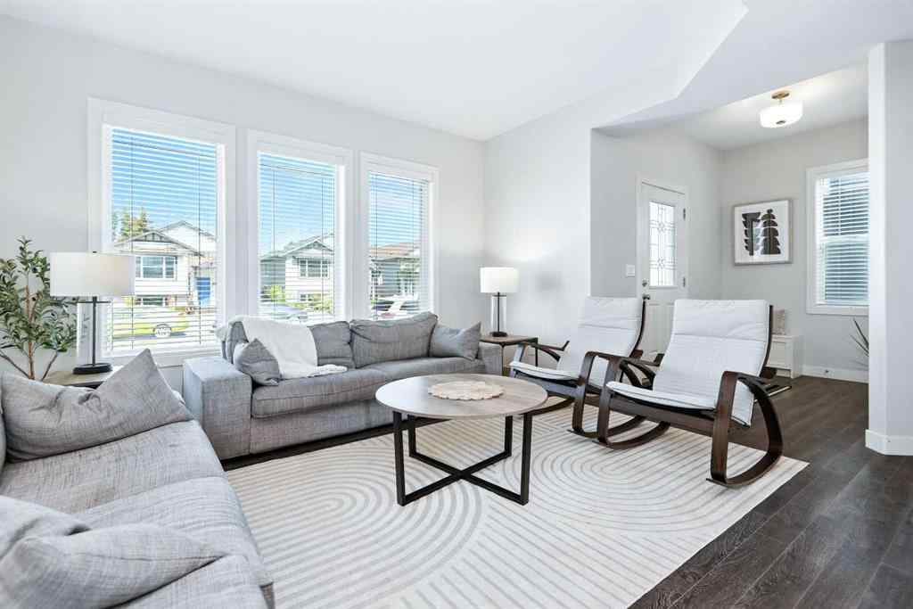 MLS® A2253474 - 138 Bowman Circle  in Beacon Hill Sylvan Lake, Residential
