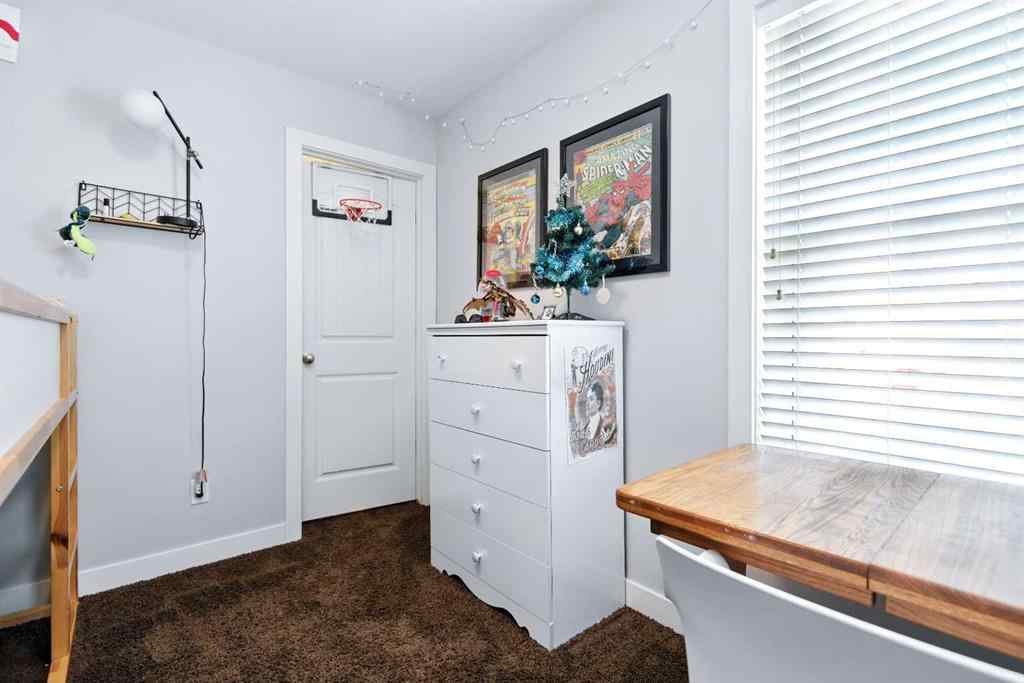MLS® A2253474 - 138 Bowman Circle  in Beacon Hill Sylvan Lake, Residential