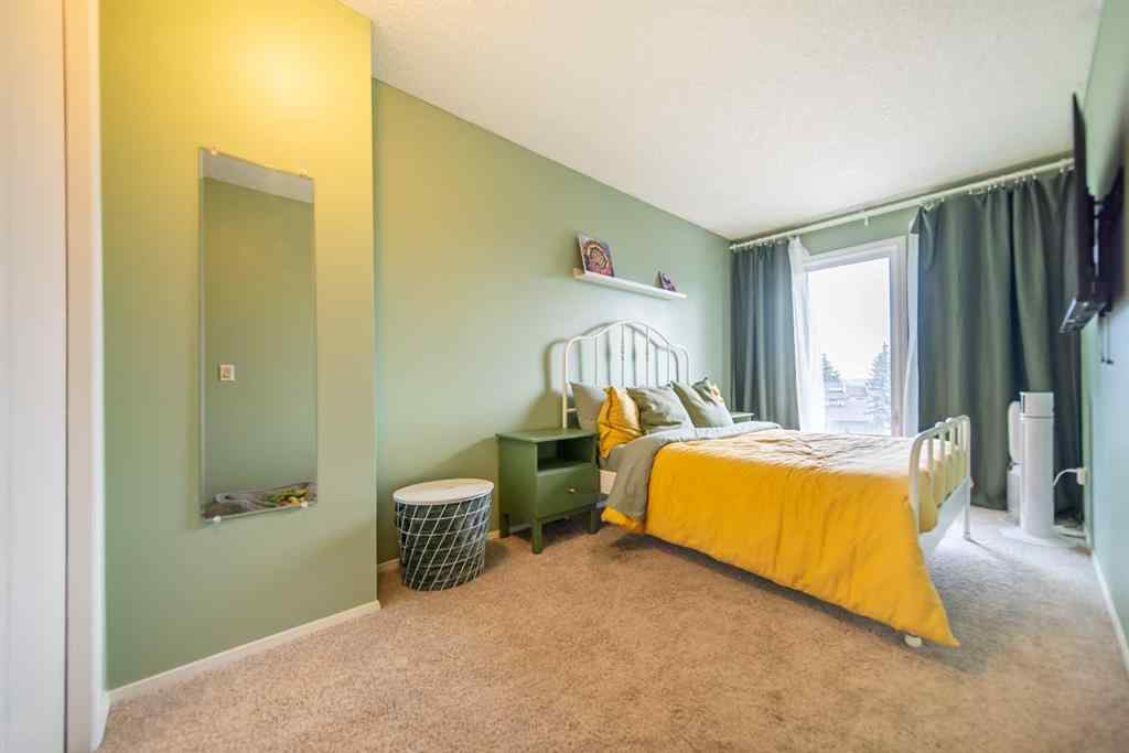 MLS® A2253476 - Unit #40 185 Woodridge Drive SW in Woodlands Calgary, Residential