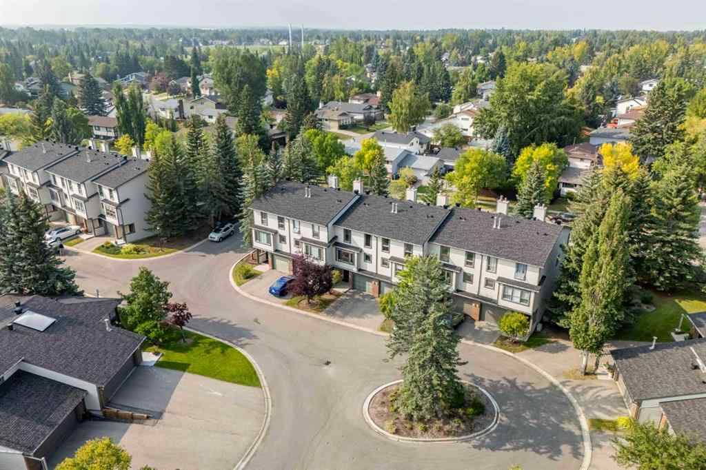 MLS® A2253476 - Unit #40 185 Woodridge Drive SW in Woodlands Calgary, Residential