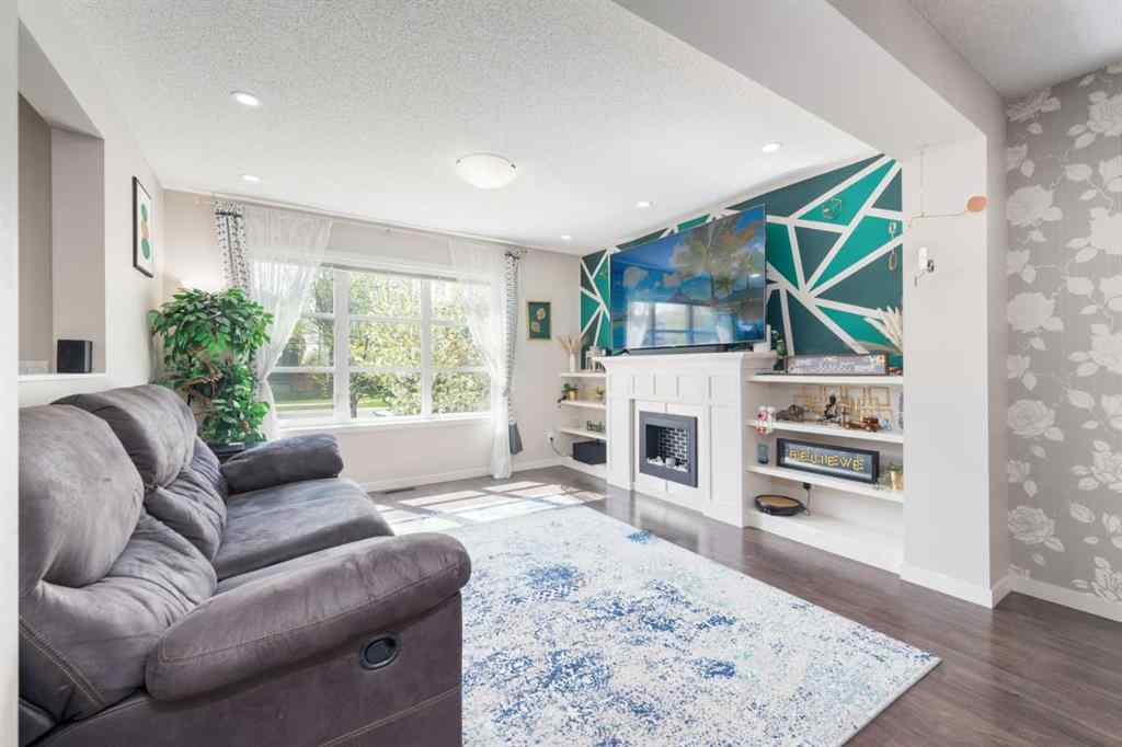 MLS® A2253477 - 195 Copperpond Street SE in Copperfield Calgary, Residential