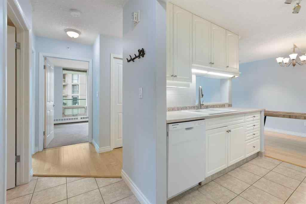 MLS® A2253487 - Unit #902 801 2 Avenue SW in Eau Claire Calgary, Residential