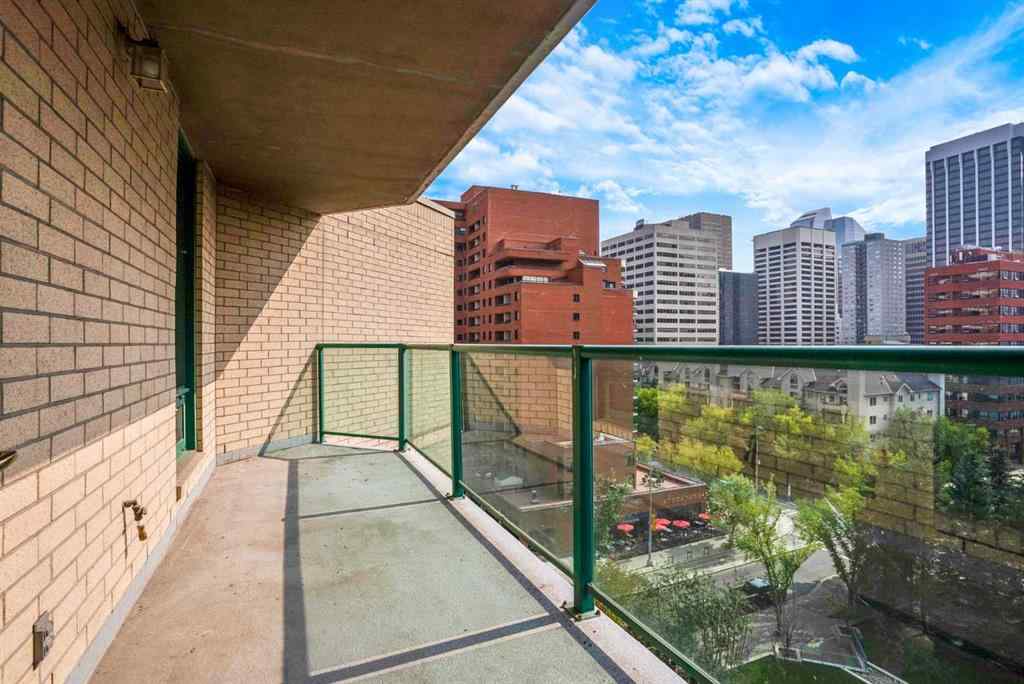 MLS® A2253487 - Unit #902 801 2 Avenue SW in Eau Claire Calgary, Residential