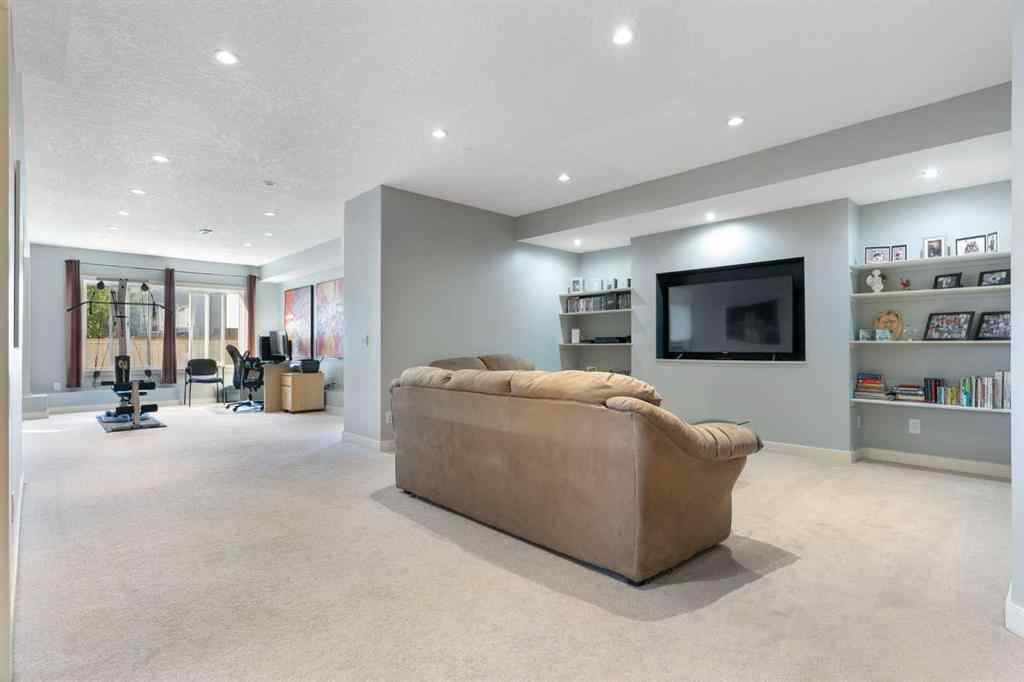 MLS® A2253491 - 264 Windermere Drive  in Westmere Chestermere, Residential
