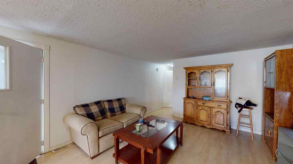MLS® A2253494 - 301 Grenfell Crescent  in Gregoire Park Fort McMurray, Residential