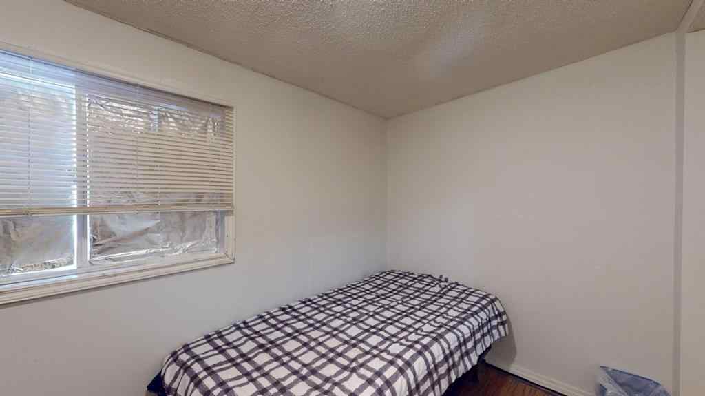 MLS® A2253494 - 301 Grenfell Crescent  in Gregoire Park Fort McMurray, Residential