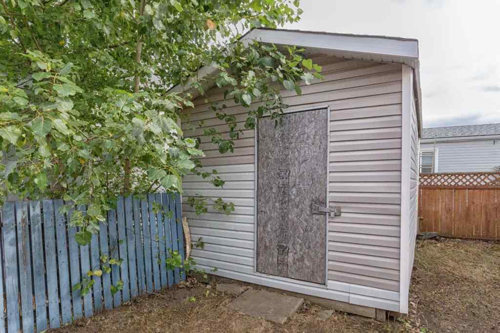 MLS® A2253494 - 301 Grenfell Crescent  in Gregoire Park Fort McMurray, Residential