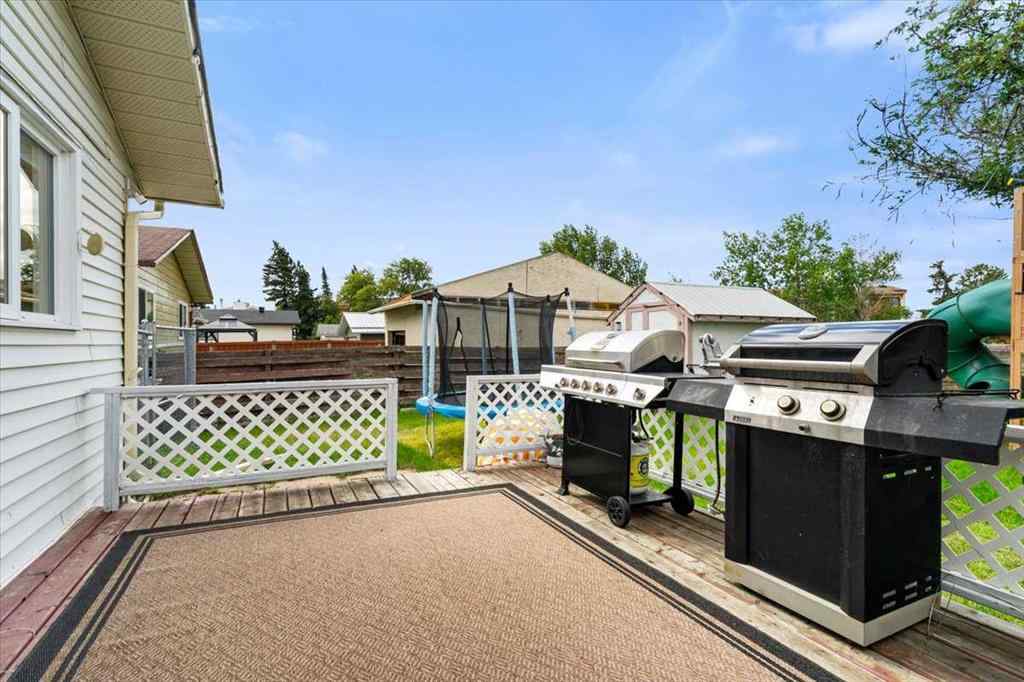 MLS® A2253495 - 12122 94A Street  in Crystal Ridge Grande Prairie, Residential