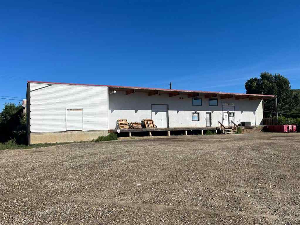 MLS® A2253496 - 9510 90 Avenue  in North End Peace River, Commercial