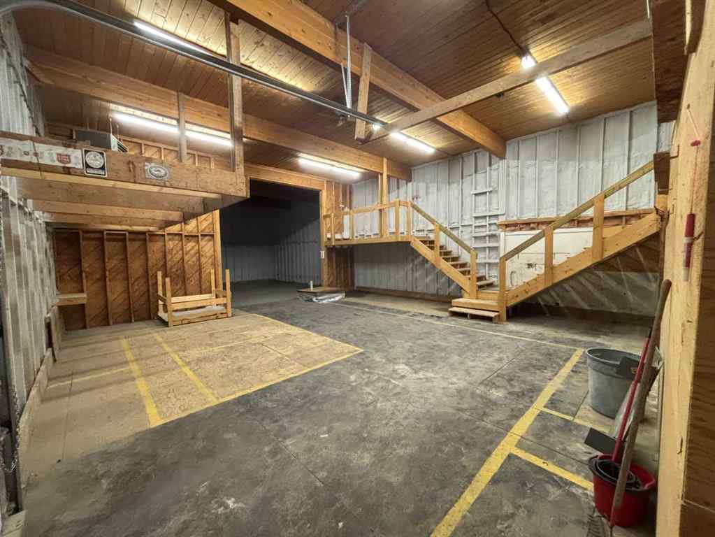 MLS® A2253496 - 9510 90 Avenue  in North End Peace River, Commercial