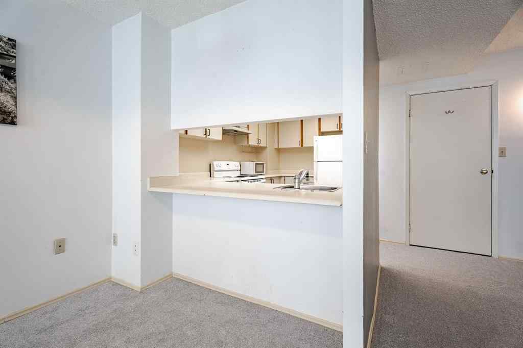 MLS® A2253497 - Unit #180 310 8 Street SW in Downtown Commercial Core Calgary, Residential