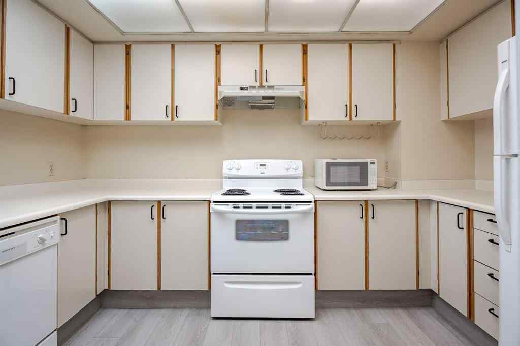 MLS® A2253497 - Unit #180 310 8 Street SW in Downtown Commercial Core Calgary, Residential