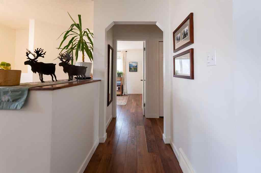 MLS® A2253499 - 82 Rivercrest Court W in Riverstone Lethbridge, Residential