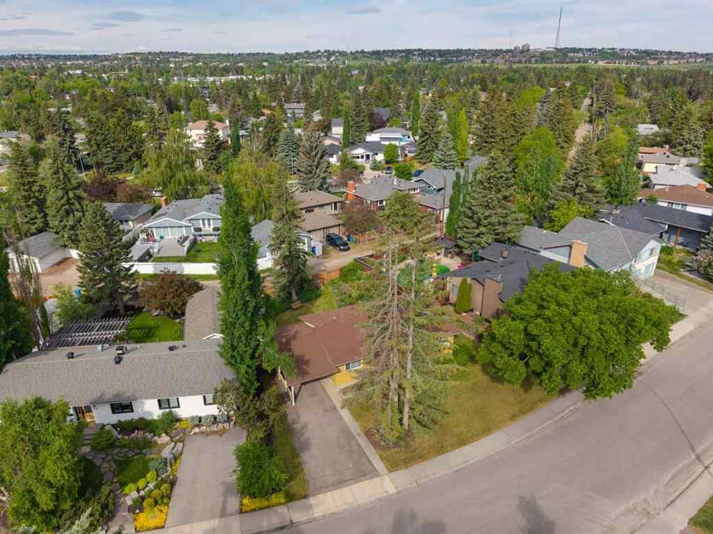 MLS® A2253500 - 21 Wildwood Drive SW in Wildwood Calgary, Residential