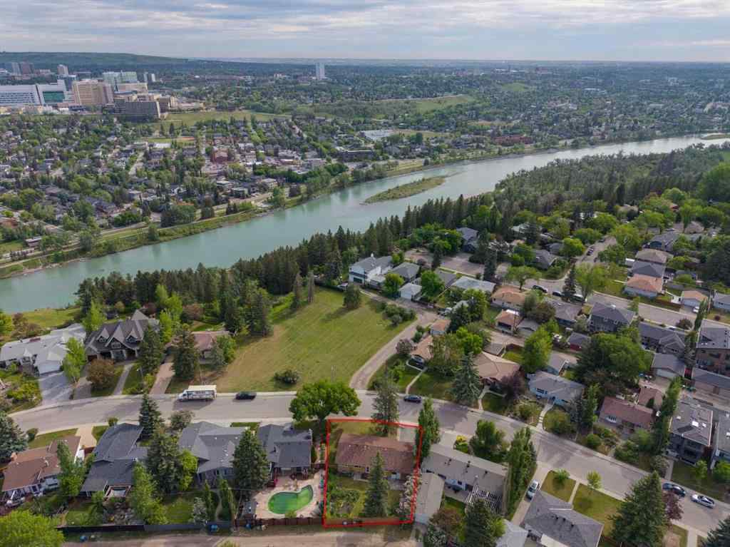 MLS® A2253500 - 21 Wildwood Drive SW in Wildwood Calgary, Residential