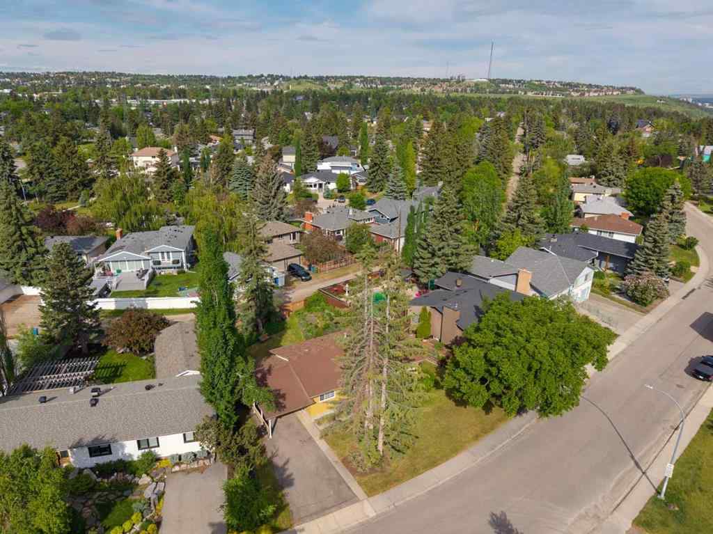 MLS® A2253500 - 21 Wildwood Drive SW in Wildwood Calgary, Residential