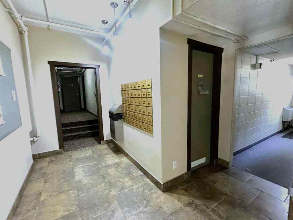 MLS® A2253503 - Unit #204 4700 55 Street  in Waskasoo Red Deer, Residential