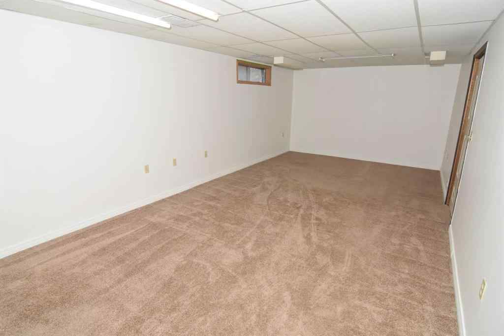 MLS® A2253506 - 5123 32 Avenue SW in Glenbrook Calgary, Residential