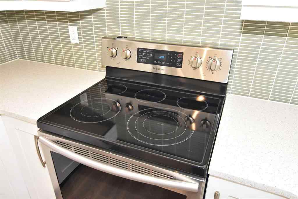 MLS® A2253506 - 5123 32 Avenue SW in Glenbrook Calgary, Residential