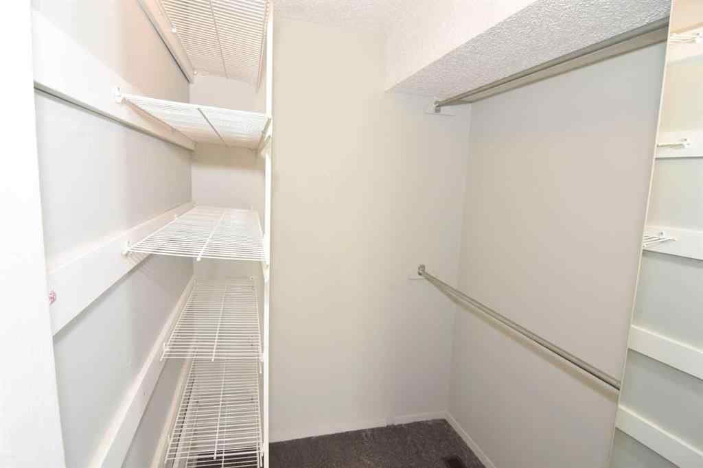 MLS® A2253506 - 5123 32 Avenue SW in Glenbrook Calgary, Residential