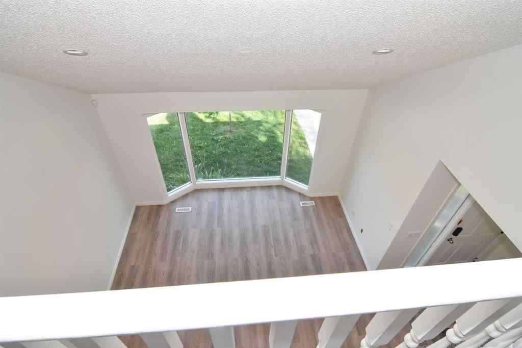 MLS® A2253506 - 5123 32 Avenue SW in Glenbrook Calgary, Residential