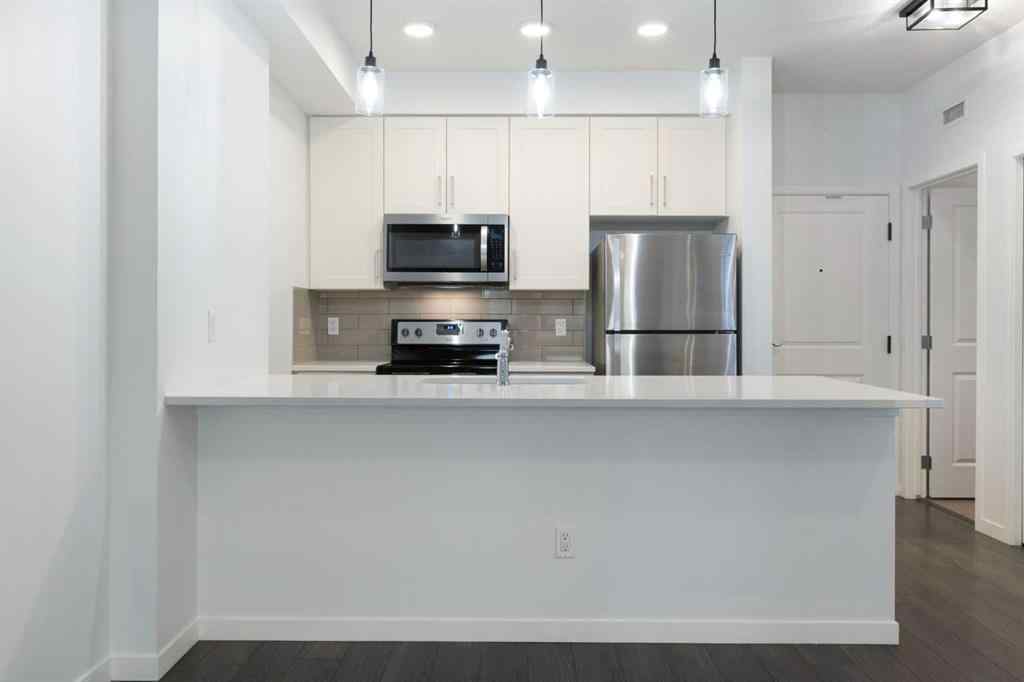 MLS® A2253508 - Unit #301 10 Mahogany Mews SE in Mahogany Calgary, Residential