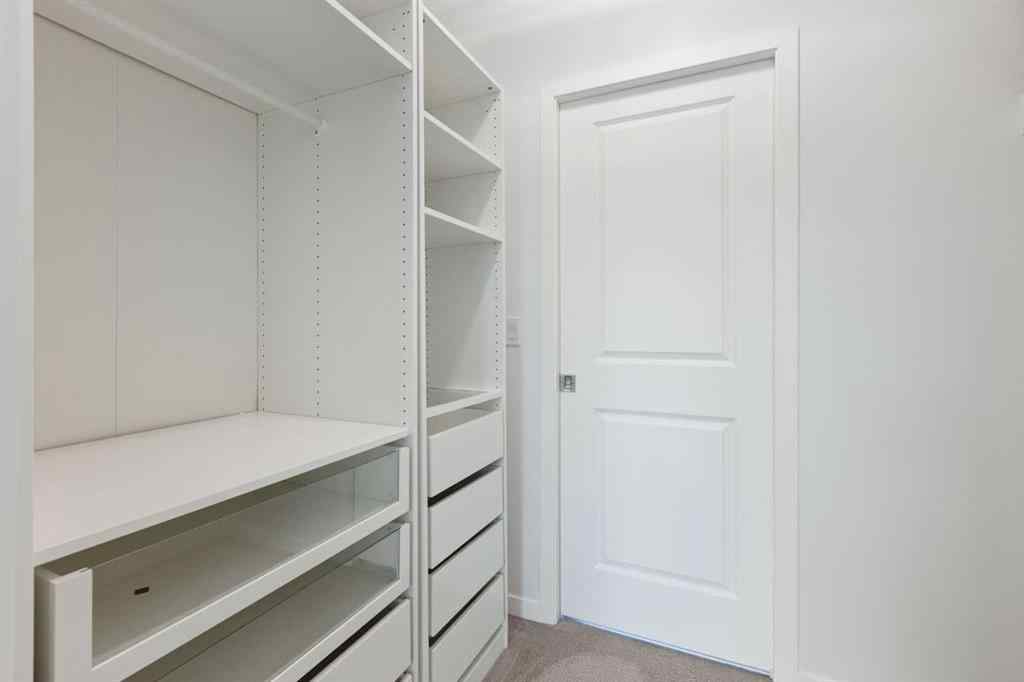 MLS® A2253508 - Unit #301 10 Mahogany Mews SE in Mahogany Calgary, Residential