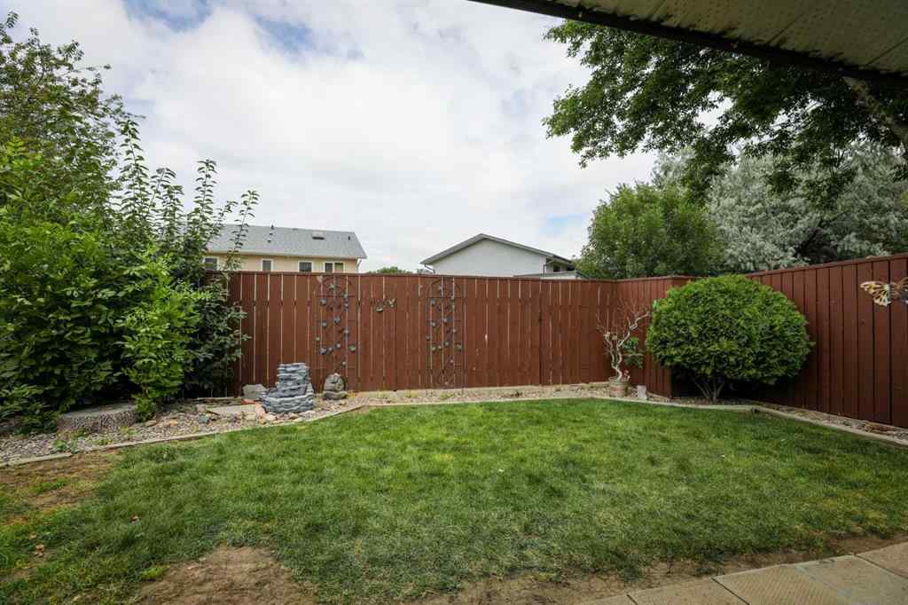 MLS® A2253514 - 1121 St David Road N in St Edwards Lethbridge, Residential