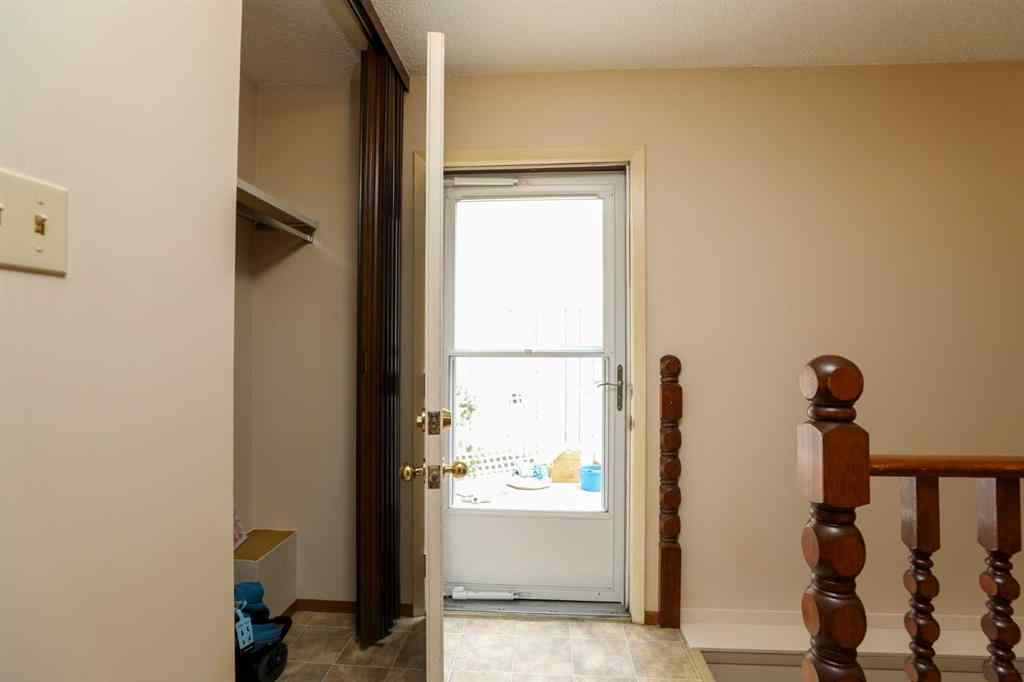MLS® A2253514 - 1121 St David Road N in St Edwards Lethbridge, Residential