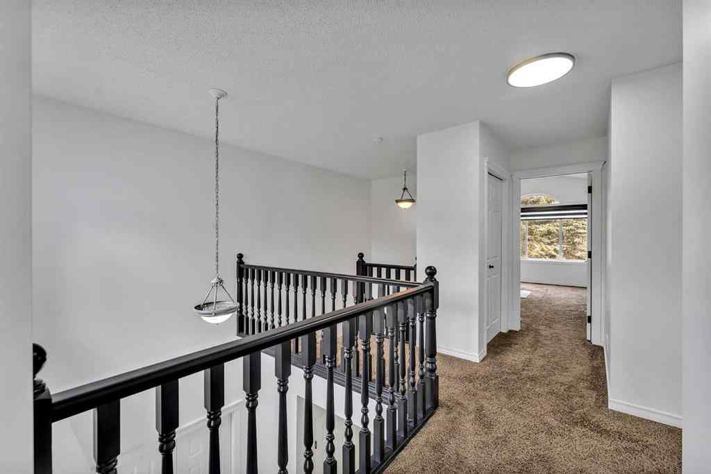 MLS® A2253515 - 135 West Lakeview Passage  in Lakeview Landing Chestermere, Residential