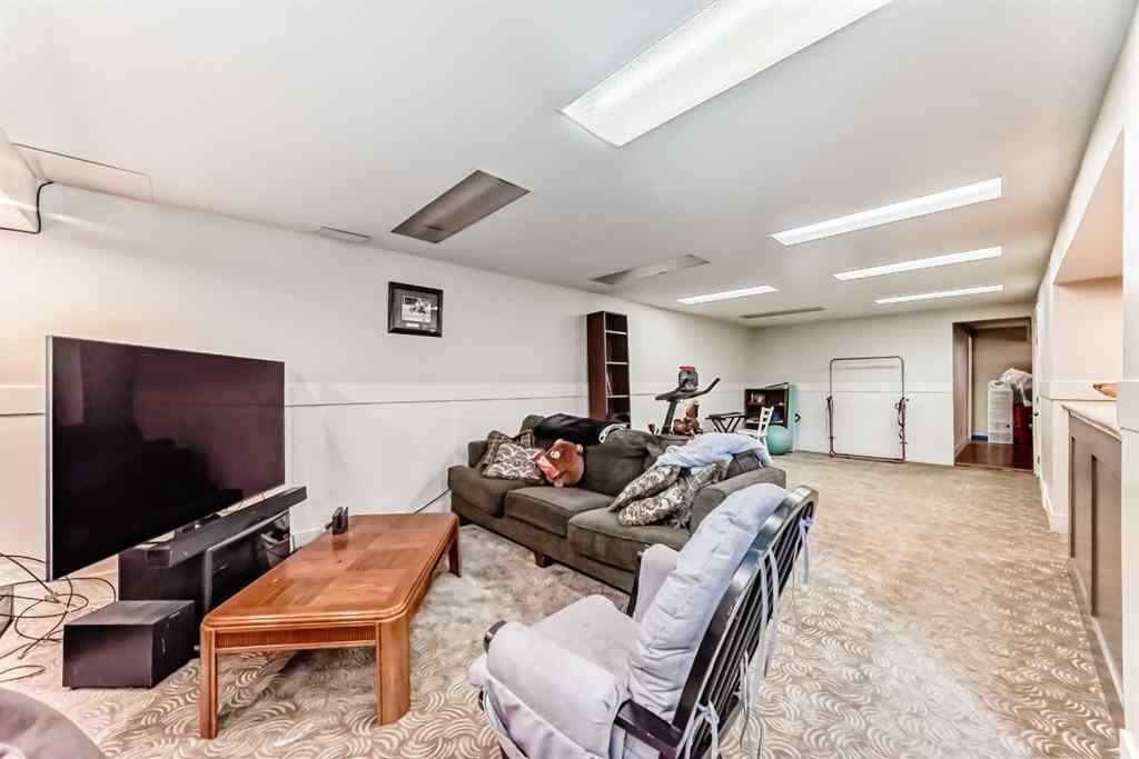 MLS® A2253517 - 10824 Maplebend Drive SE in Maple Ridge Calgary, Residential