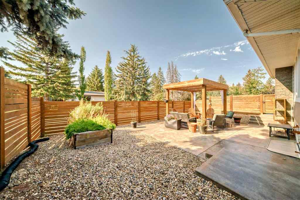 MLS® A2253517 - 10824 Maplebend Drive SE in Maple Ridge Calgary, Residential