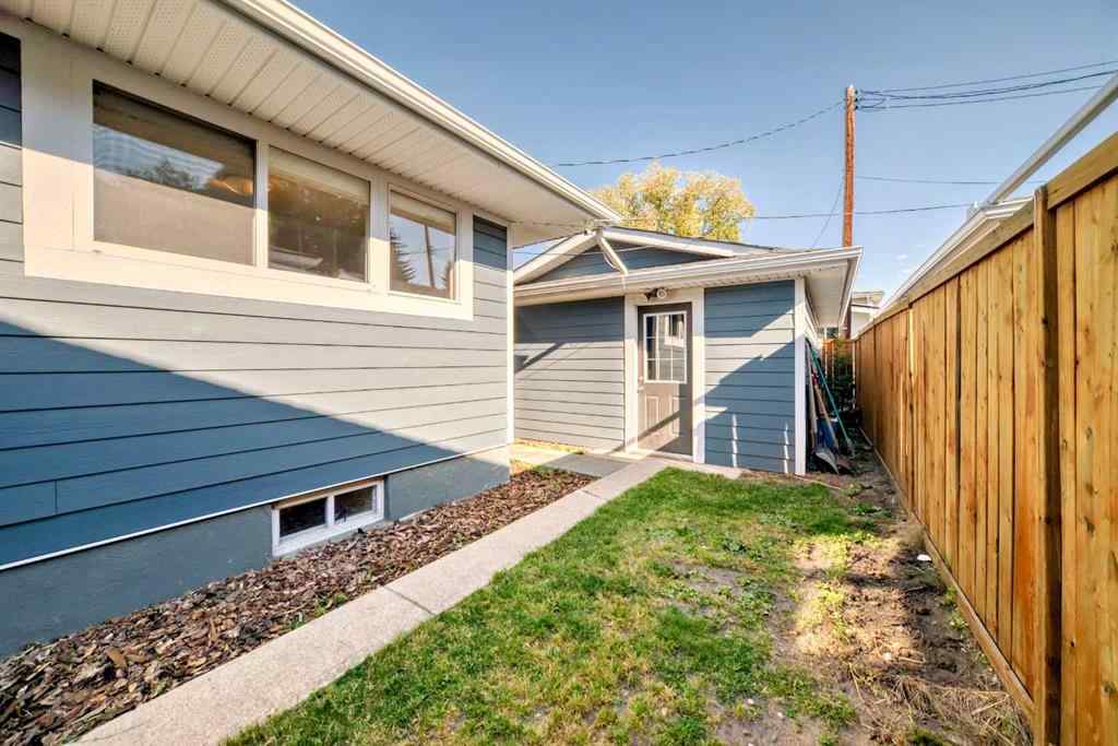 MLS® A2253517 - 10824 Maplebend Drive SE in Maple Ridge Calgary, Residential