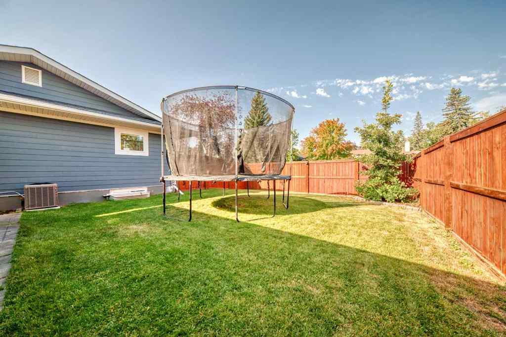 MLS® A2253517 - 10824 Maplebend Drive SE in Maple Ridge Calgary, Residential