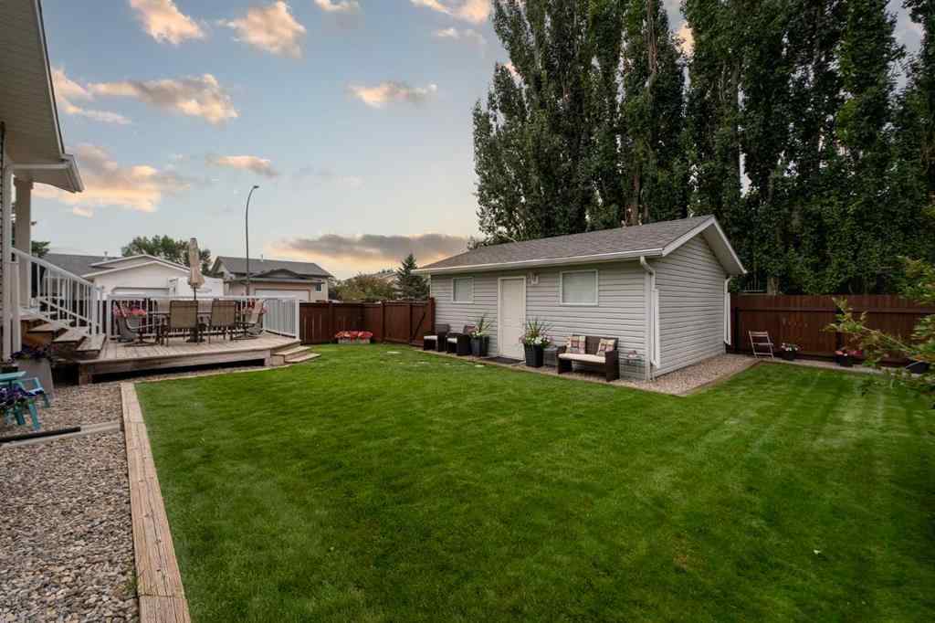 MLS® A2253522 - 133 Mt Alderson Crescent W in Mountain Heights Lethbridge, Residential
